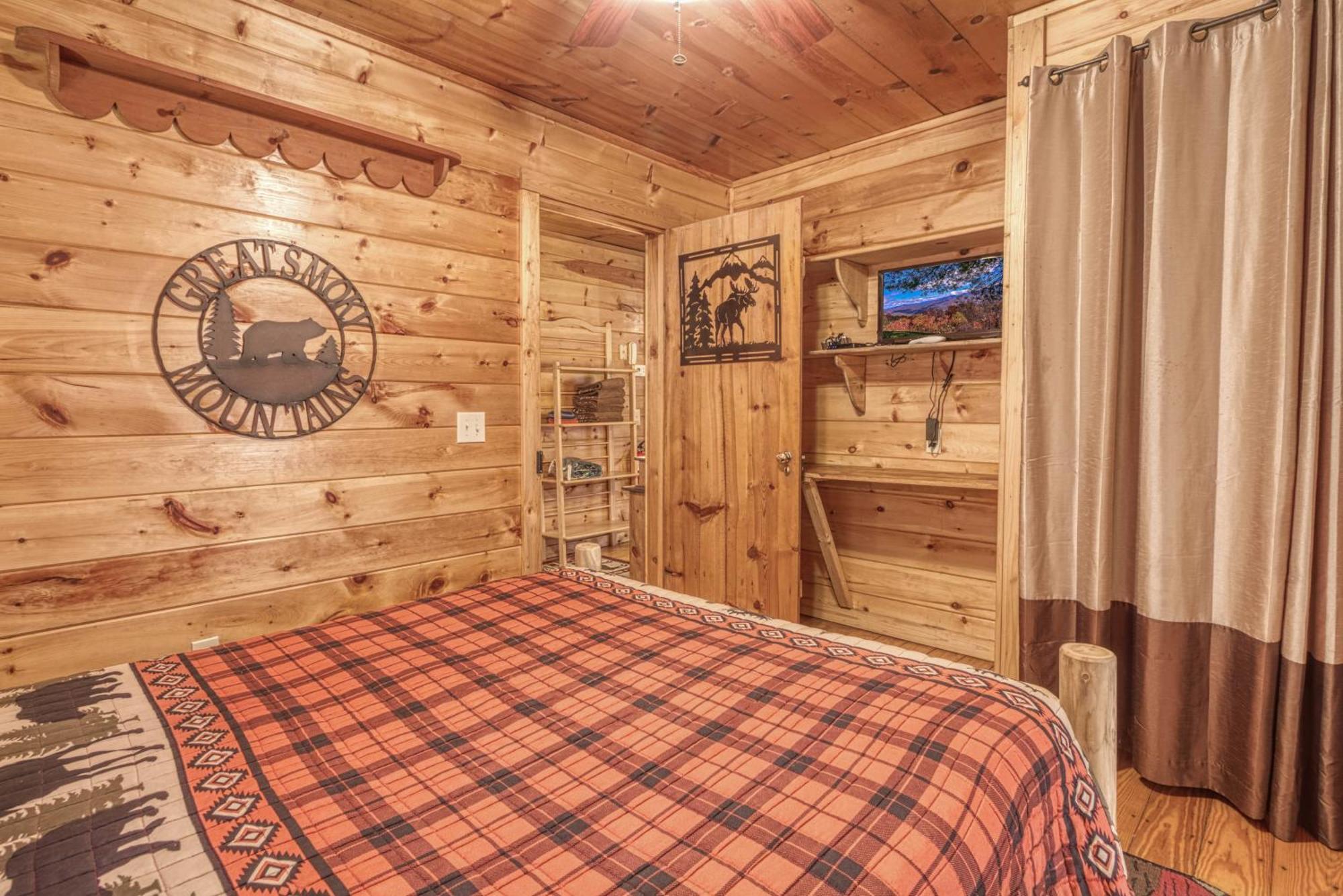 Bear Den, Hot Tub, 1089 Of Free Attraction Tickets For Each Paid Day, Dollywood And More! Sevierville Chambre photo