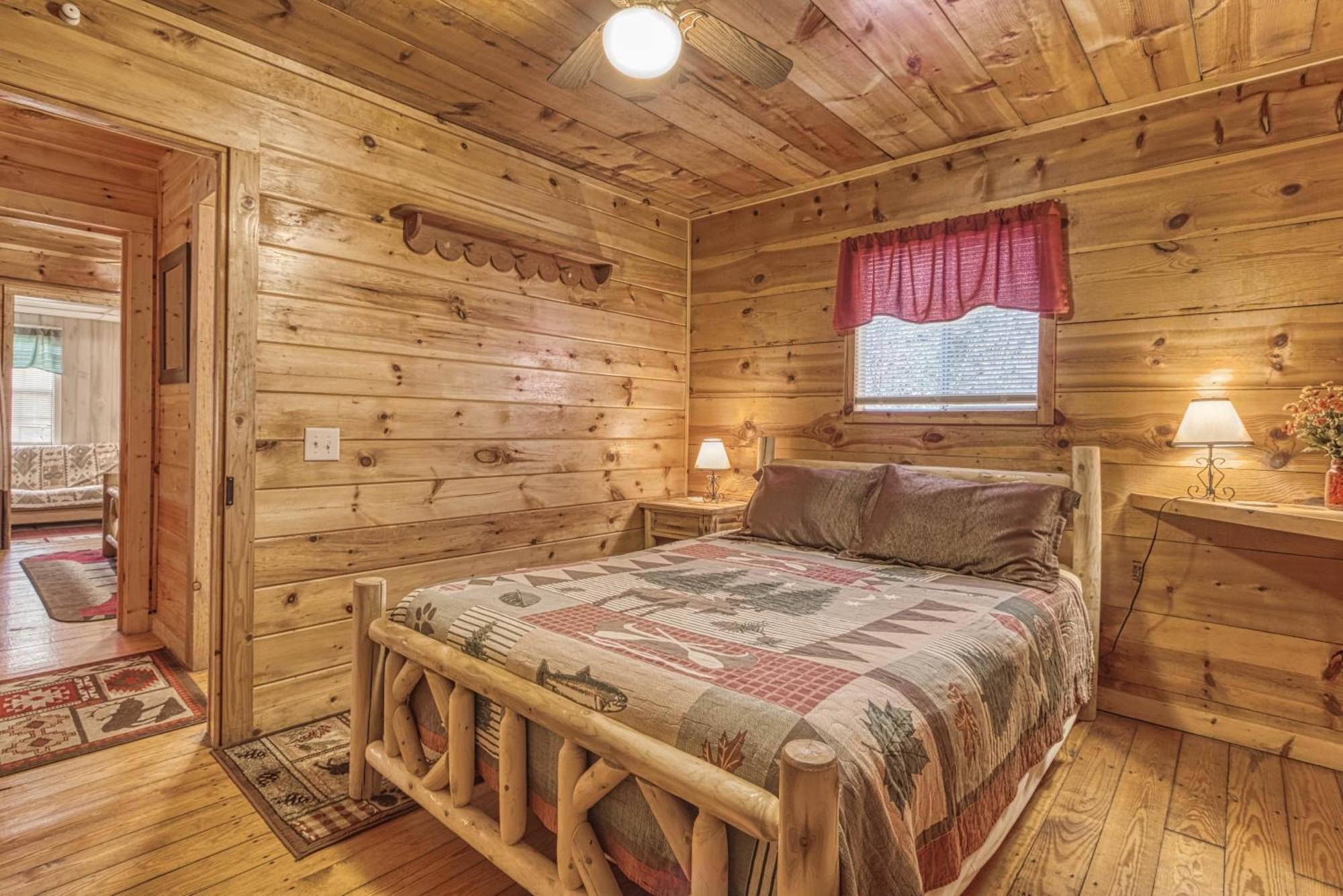Bear Den, Hot Tub, 1089 Of Free Attraction Tickets For Each Paid Day, Dollywood And More! Sevierville Chambre photo